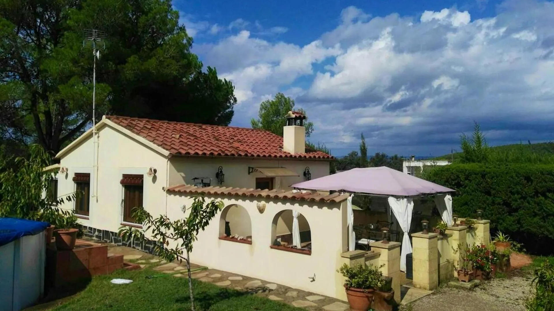 Cosy Chalet In L\'Arbocar With Private Pool, 65 Sqm联系方式